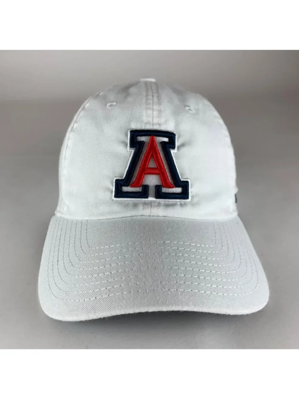Arizona Wildcats NCAA White Nike Heritage86 Relaxed Fit Strapback Adjustable Hat